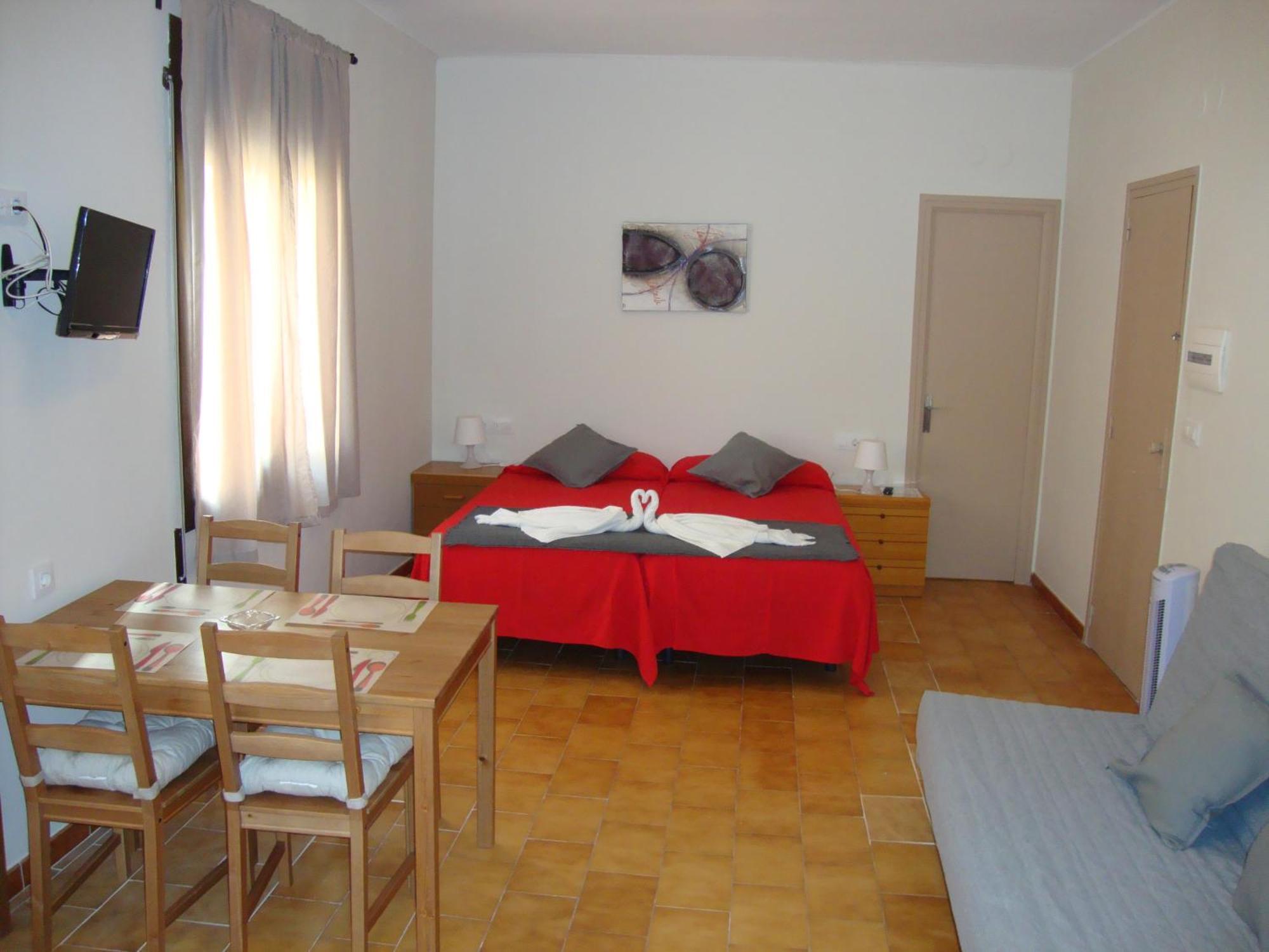 Apartaments Claudi Tossa de Mar Pokoj fotografie