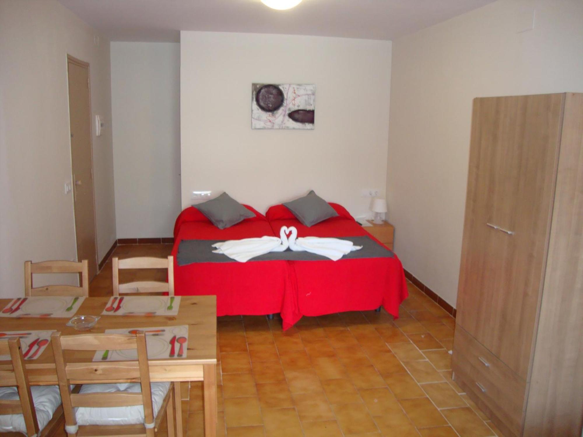 Apartaments Claudi Tossa de Mar Pokoj fotografie